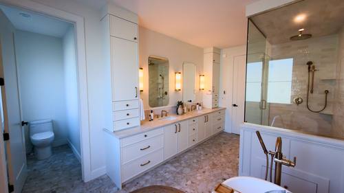 Summit Doors and Trims project photo